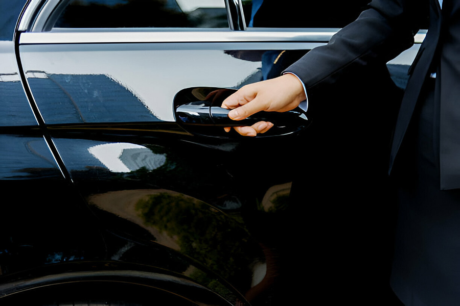car-limosine-service-2